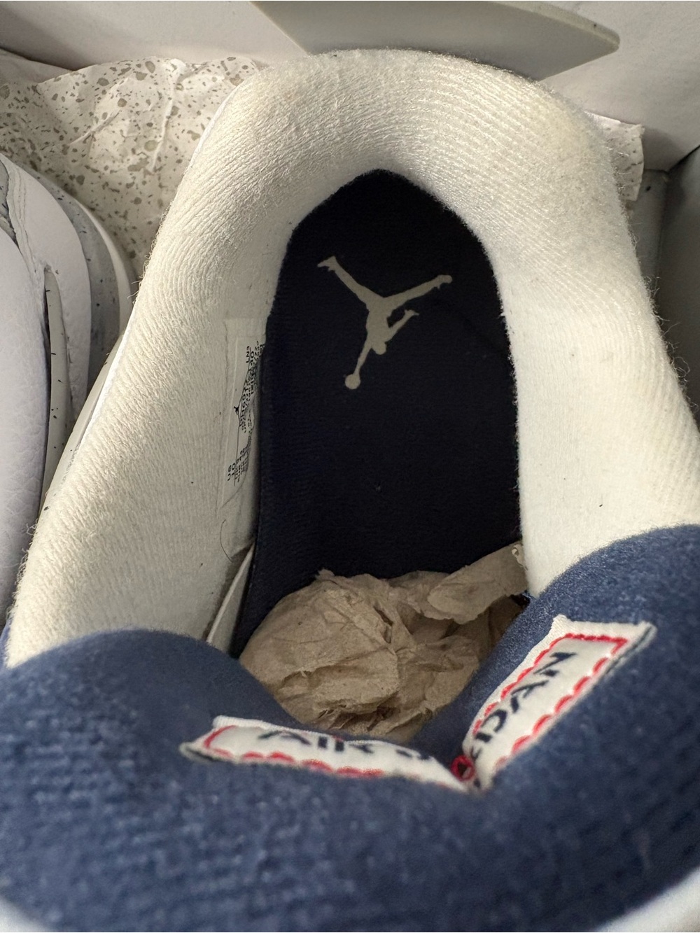 Air Jordan Retro 4 Men’s White and Navy Speckle Sneakers. Size 10 - Picture 14 of 15